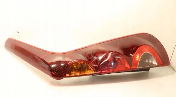 Nissan Note (E11) Rear/tail lights 220-16752