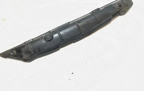 Audi A3 S3 8V Fender end trim 8V5821112