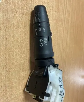 Nissan Note (E11) Indicator stalk S14425