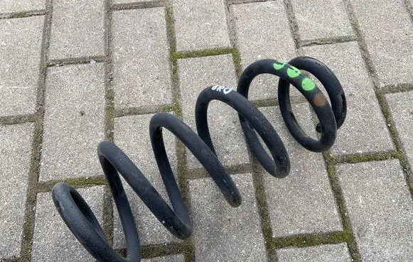 Audi Q5 SQ5 Front coil spring
