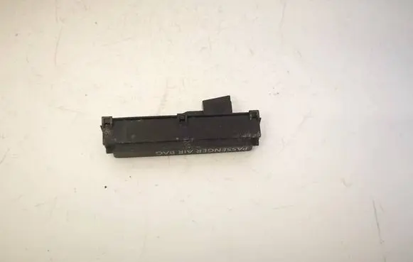 Volkswagen Jetta VI Passenger airbag on/off switch 5K0919234A