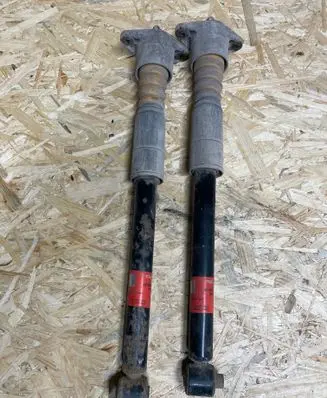 Rear shock absorber/damper