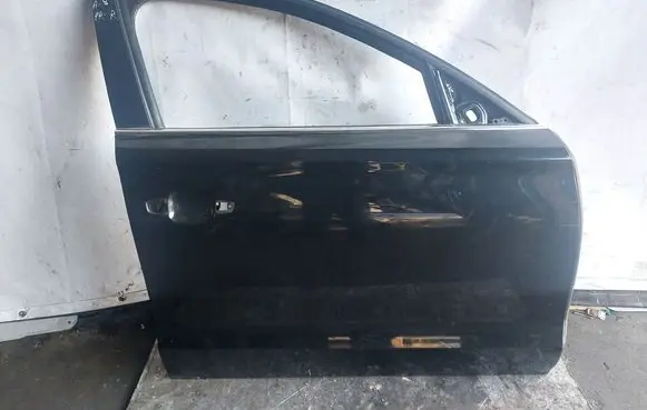 Audi A8 S8 D4 4H Door (2 Door Coupe) 
