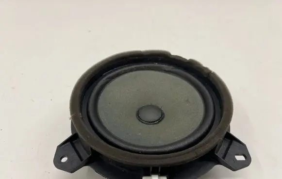 Toyota C-HR I Front door speaker 861600D370