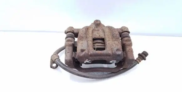 Honda CR-V Rear brake caliper
