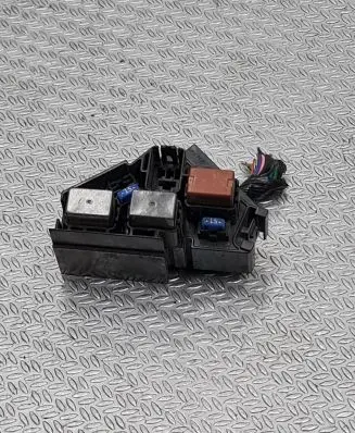 Subaru Forester SJ Fuse module