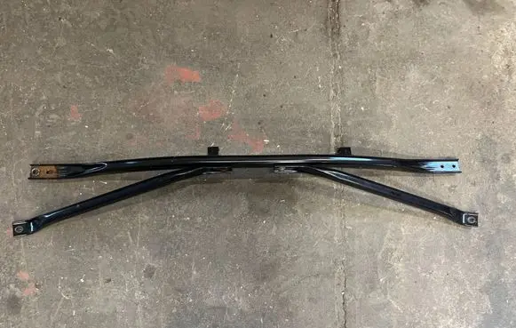 Other engine bay part