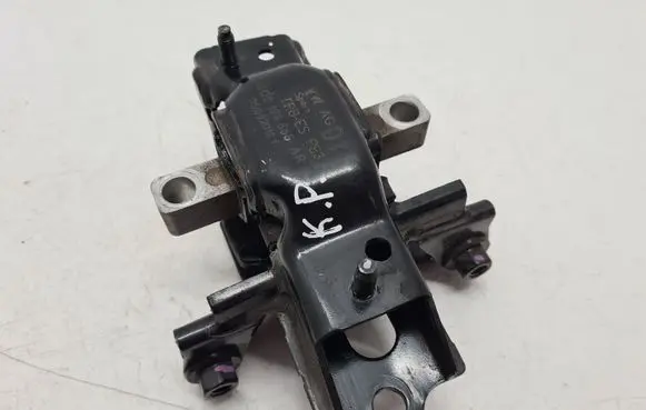 Skoda Fabia Mk3 (NJ) Engine mount bracket 6Q0199555AR