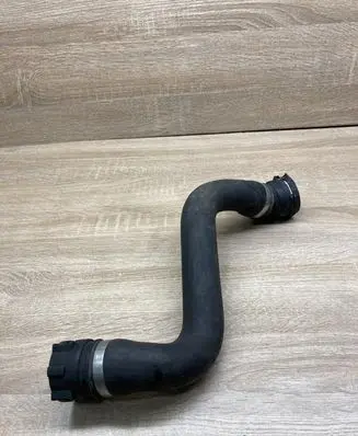 BMW 3 E90 E91 Engine coolant pipe/hose 7797258 1436077