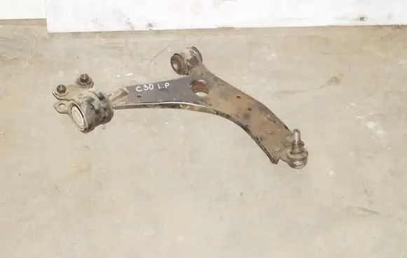 Volvo C30 Front control arm