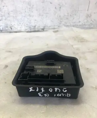 Audi Q3 F3 Door control unit/module 8w1959595d
