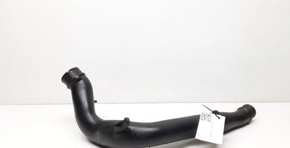 Volvo XC70 Intercooler hose/pipe 8624887