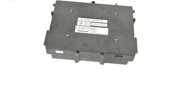 Lexus GS 250 350 300H 450H Rear brake EMF control unit/module 896C030020