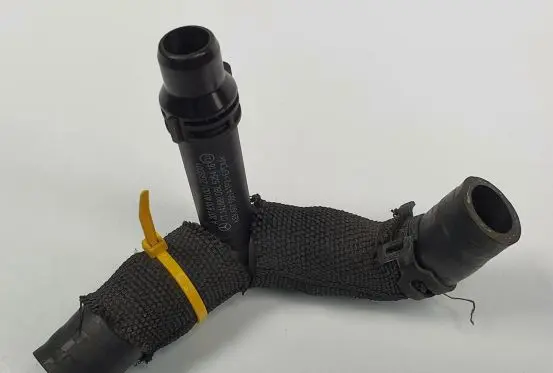 Mercedes-Benz E C207 W207 Engine coolant pipe/hose A2078304000