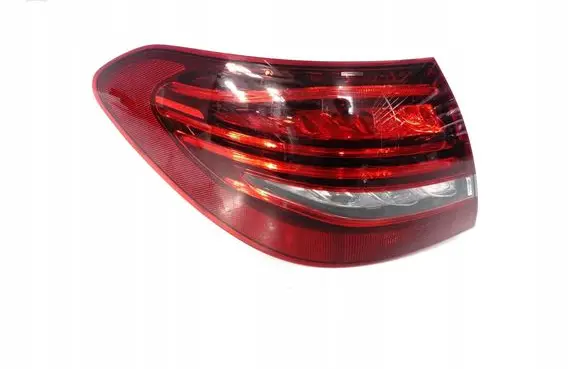 Mercedes-Benz C W205 Rear/tail lights A2059062805