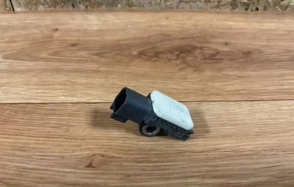 Volvo V70 Airbag deployment crash/impact sensor 31264396