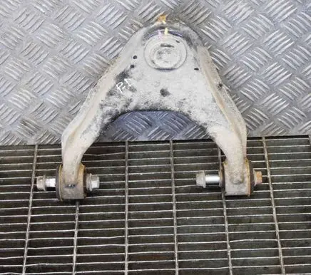 Mitsubishi L200 Front upper control arm/wishbone THH14A 120438