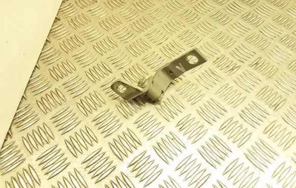 Ford Focus Front door upper hinge