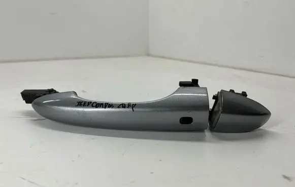 Jeep Compass Front door exterior handle 5SV48LAUAD 5SV48LAUAC