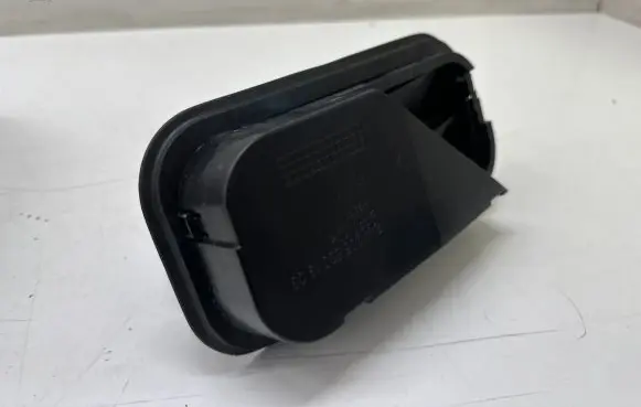 Mercedes-Benz C W206 Quarter panel pressure vent A2068301903