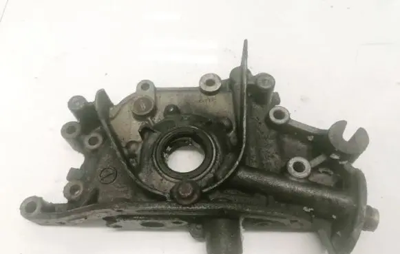 Hyundai Getz Oil pump 2131126xxx 21311-26xxx