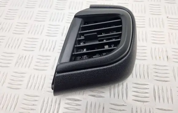 Peugeot Expert Dashboard side air vent grill/cover trim 98085956ZD 1685001X 1685001X2053068