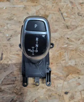 BMW 6 F06 Gran coupe Gear shifter/selector 9291528 1009933700 90358122540380