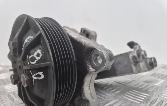 BMW 3 E90 E91 Power steering pump 676988703 LH2113605