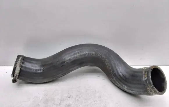 Volvo XC90 Intercooler hose/pipe 31261367