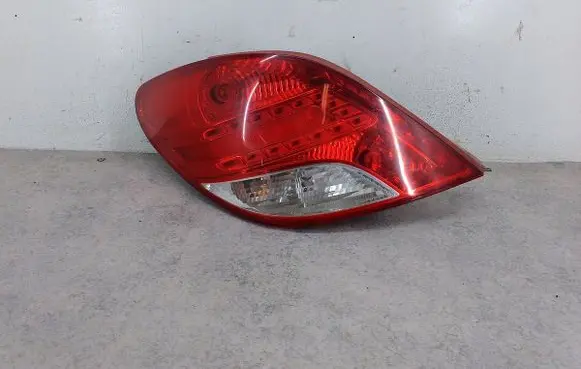 Peugeot 207 Rear/tail lights 9686566080