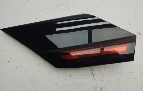 Citroen C4 III e-C4 Rear tail light reflector 9835109780