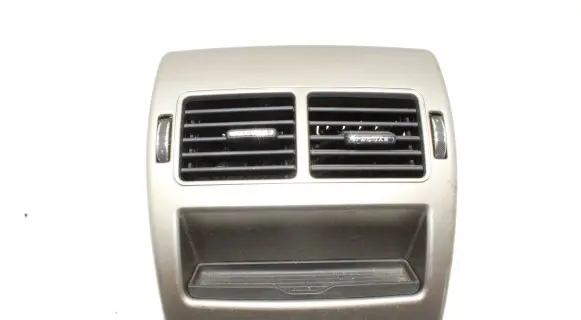 Jaguar XF X250 Rear air vent grill E129635001 8X235467446A