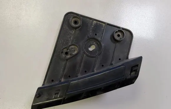 Nissan Qashqai Front bumper mounting bracket 620454EA0A