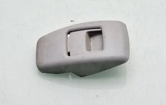 Citroen Berlingo Seat belt height adjuster 3061683