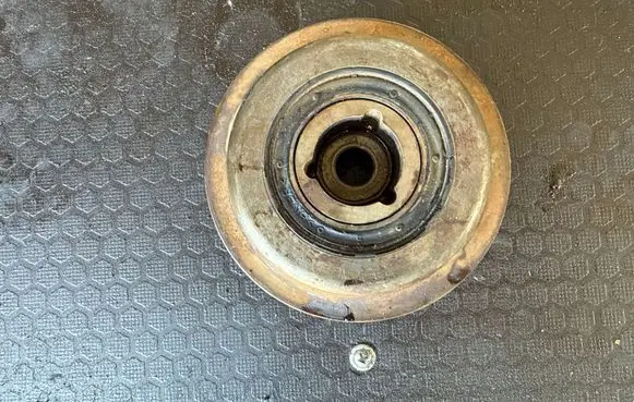 Volvo XC90 Camshaft pulley/ VANOS 6G9N6254AA