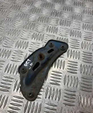 Skoda Octavia Mk2 (1Z) Fender mounting bracket 1Z0801161