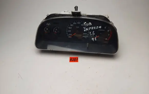 Subaru Impreza I Speedometer (instrument cluster) 85014FA450