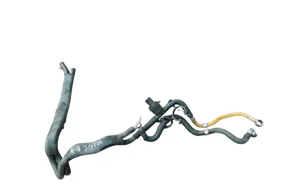 Audi A8 S8 D3 4E Fuel line/pipe/hose 059130300L