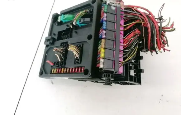 Ford Galaxy Fuse box set S108145200G 480880233
