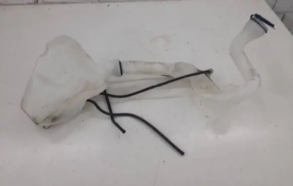Citroen C3 Picasso Windshield washer fluid reservoir/tank 9681735280