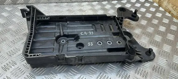 Skoda Octavia Mk3 (5E) Battery tray 5Q0915331K