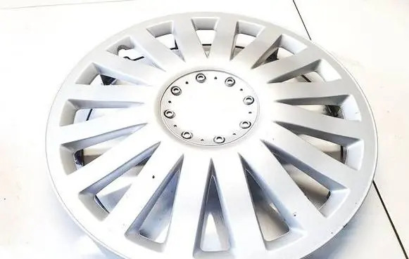 Mazda Demio R13 wheel hub/cap/trim 