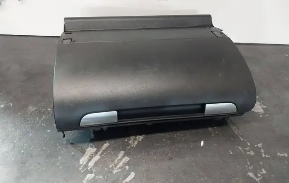 Audi A3 S3 8P Glove box set 8P1857035E