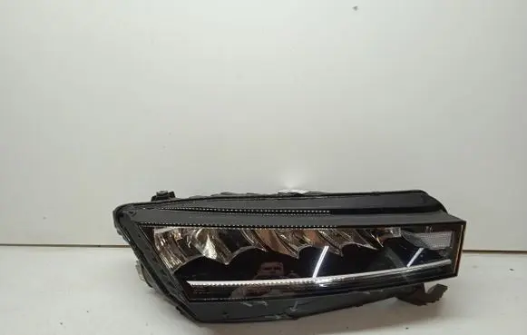 Skoda Octavia Mk4 Headlight/headlamp LE18A6418 5E4941016 030111823200