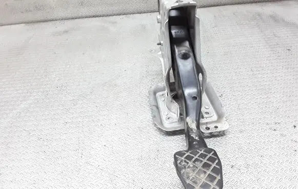 Skoda Octavia Mk2 (1Z) Brake pedal 1K1721057AD