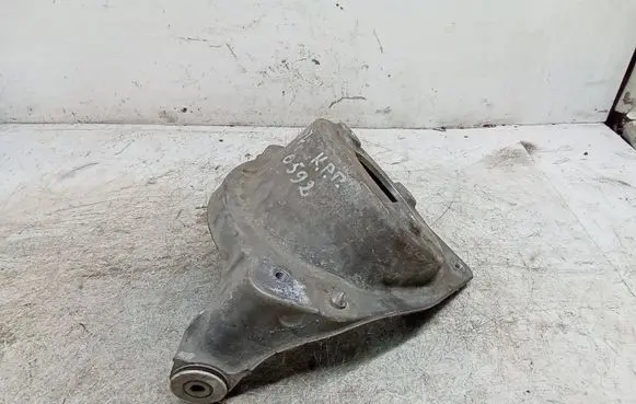 Peugeot 407 Coil spring mount 