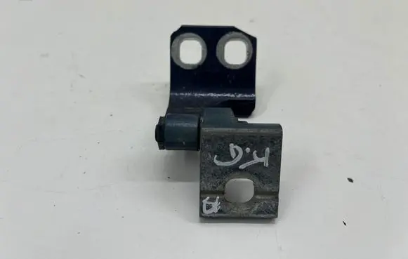 Jeep Cherokee Rear door lower hinge 19795C