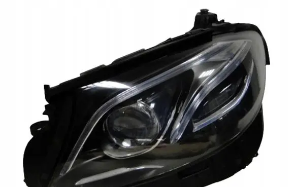 Mercedes-Benz C W205 Headlight/headlamp A2139061704