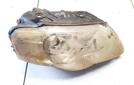 Volkswagen PASSAT B6 Headlight/headlamp BVW127H032
