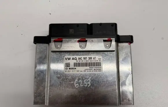 Seat Arona Engine control unit/module 04C907309AT 0261S17501